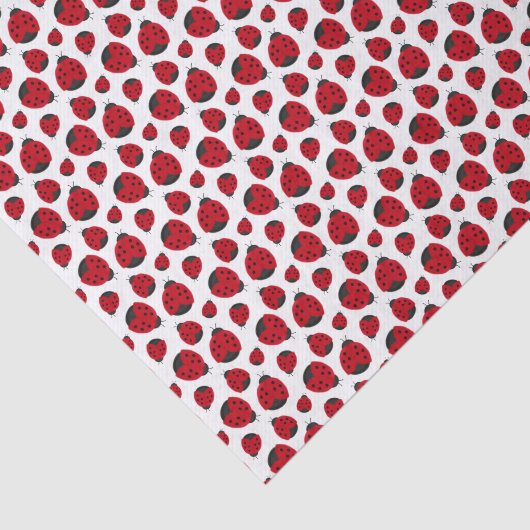 Red Ladybug Pattern Seidenpapier (Ausschnitt)