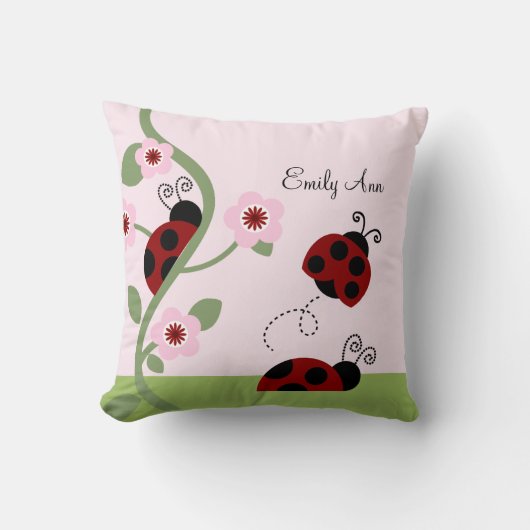 Red Ladybugs and Blume Personalisiert Kissen (Vorderseite)