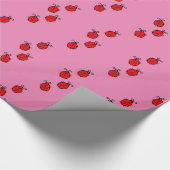 Red Ladybugs Crawling Thunder_Cove Geschenkpapier (Ecke)