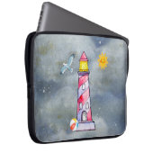Red Lighthouse mit einem Stormy Background Laptopschutzhülle (Vorne Rechts)