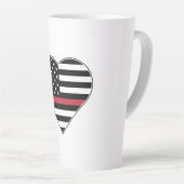 Red Line Flag Heart Milchtasse (Rechte Ecke)