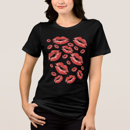 Red Lip Print Flirtatious Fun Tri-Blend Shirt (Vorderseite)