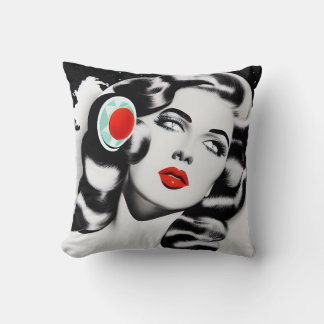 Red Lipstick B&W Vintag Lady Kissen