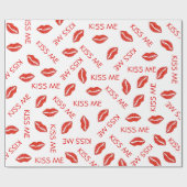 Red Lipstick Kiss Me Lips Valentinstag Liebe Geschenkpapier (Flach)