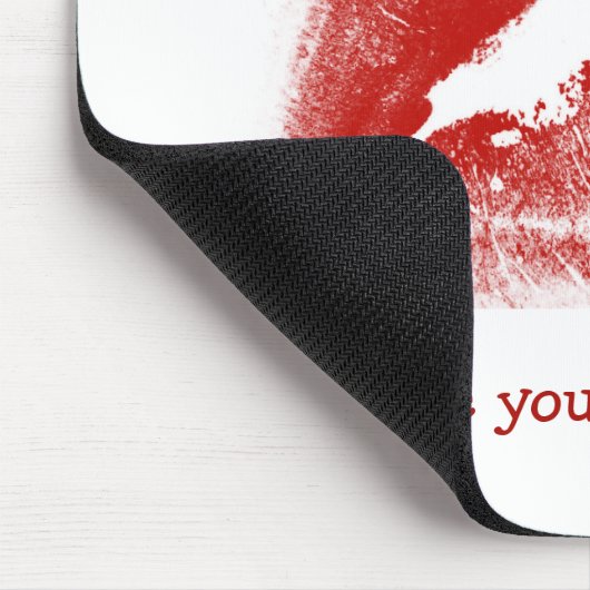 Red Lipstick Kiss Mousepad (Ecke)