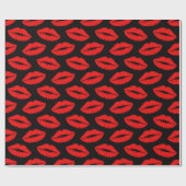 Red Lipstick Kiss Pattern Black Wrapping Paper Geschenkpapier (Flach)