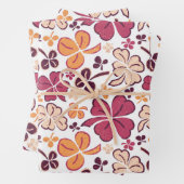 Red Lucky Kleeblatts Clover St Patrick`s Day Geschenkpapier Set (Beispiel)