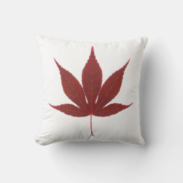 Red Maple Leaf Kissen