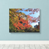 Red Maples im japanischen Garten Leinwanddruck (Insitu (Holzboden))