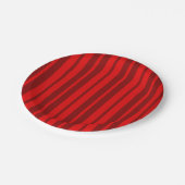Red Maroon Stilvolle Streifenmuster Design Pappteller (Schrägansicht)