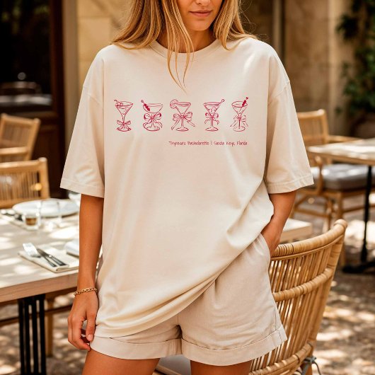 Red Martini Bachelorette Beach Cover Up oder Sleep T-Shirt