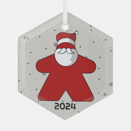 Red Meeple Santa Custom Year Family Board Spiel Ornament Aus Glas (Vorderseite)