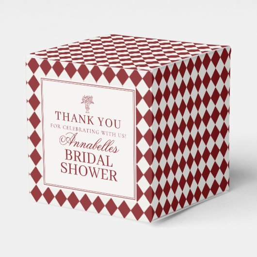 Red Merlot Harlequin Checkered Bridal Shower Geschenkschachtel (Vorderseite)