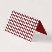 Red Merlot Harlequin Checkered Folded Place Cards (Rückseite)