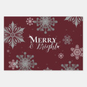 Red Merry and Bright Snowflakes Weihnachten Geschenkpapier Set (Vorderseite)