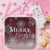 Red Merry and Bright Snowflakes Weihnachten Pappteller (Party)