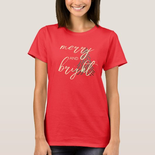 Red Merry & Bright Scripted Christmas Tree  T-Shirt (Vorderseite)