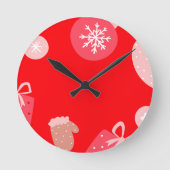 Red Merry Christmas Ornaments Snowflakes Handschuh Runde Wanduhr (Vorderseite)