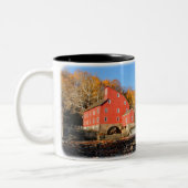 Red Mill, Clinton, New Jersey - 11oz Tasse (Links)