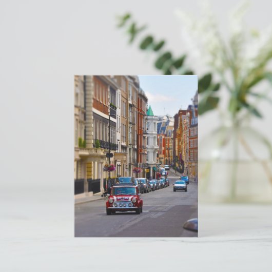 Red Mini Cooper Autocity Szene Postkarte (Stehend Vorderseite)