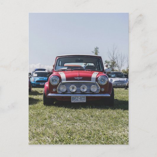 Red Mini Cooper, Vintage Auto Postkarte (Vorderseite)
