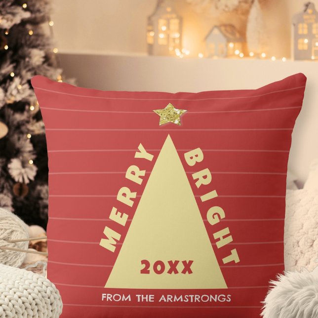Red Minimalist Christmas Tree Kissen (Red Minimalist Christmas Tree Throw Pillow ©Susanne Sachers - Sunny Mind 🌞)