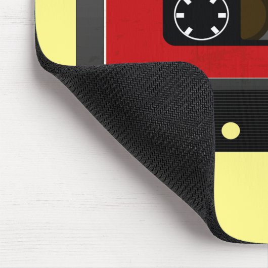 Red Mix Tape - 80er und 90er Retro Inspiriert Gesc Mousepad (Ecke)