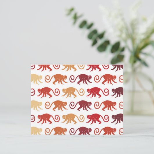 Red Monkeys Pattern Postkarte (Stehend Vorderseite)