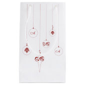 Red Monogram Bauble Hanging Ornament Gift Bag Kleine Geschenktüte (Vorderseite)