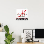 Red Monogram Damask Wedding Empfang Poster (Heimbüro)