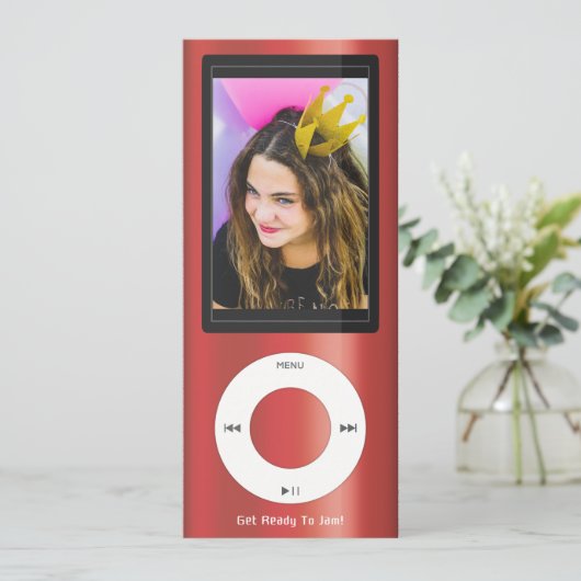 Red MP3 Music Player Birthday Einladung (Stehend Vorderseite)