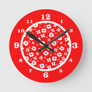 Red n White Flowers Runde Wanduhr