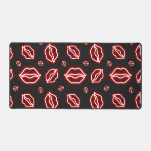Red Neon Kiss Schreibtischunterlage