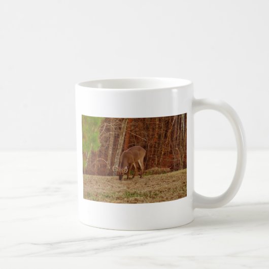 Red Oak Camouflage Stag Buck Deer Fütternd Kaffeetasse (Rechts)