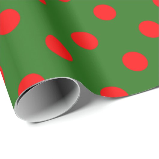 Red On Green Polka Dots Pattern Design  Geschenkpapier (Rolleneckpunkt)