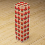 Red Orange Camping Campfire Summer Camp Weinbox<br><div class="desc">Das Design zeigt eine originelle Marker-Abbildung eines rot-orangen Lagerfeuers mit Flammen aus braunen Stämmen. Ideal für Camping- oder Outdoor-Enthusiasten, für einen LET'S GET LIT-Bachelor oder für das 21. Party. Dieses Lagerfeuerdesign ist auch auf anderen Produkten erhältlich. Sehen Sie nicht, wonach Sie suchen? Brauchen Sie Hilfe bei der Anpassung? Kontaktieren Sie...</div>