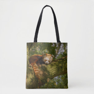 RED PANDA AUF DER BRANCHE VON GRÜNEN BÄUMEN TASCHE