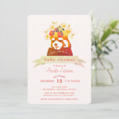 Red Panda Blume Crown Girl Babydusche Einladung (Stehend Vorderseite)