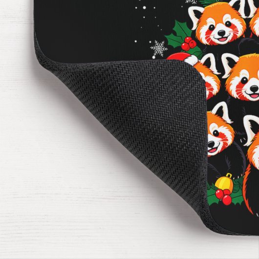Red Panda Christmas Tree Funny Animal Mousepad (Ecke)