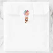 Red Panda fliegt mit farbenfrohen Balloons Quadratischer Aufkleber (Tasche)