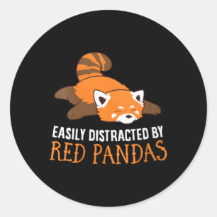 Red Panda Liebe leicht von Red Pandas abgelenkt Runder Aufkleber