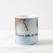 Red Parrot on a Mug Kaffeetasse (Mittel)