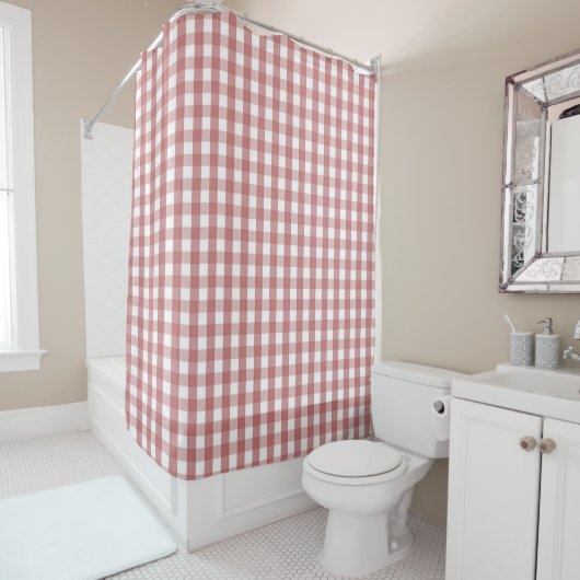 Red Pastel Gingham Pattern Modern Farmhouse Duschvorhang (Beispiel)