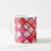 Red Patchwork Look Quilt Muster Kaffeetasse (Vorderseite Links)