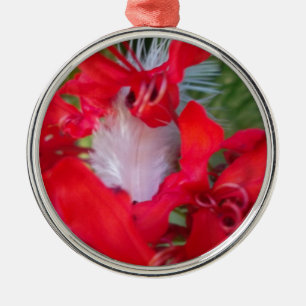 Red Petal Feather Art Print Silbernes Ornament