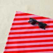 RED PINK STRIPED DIAGONAL - Strandtuch (Beispiel)