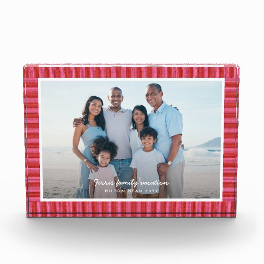 Red pink striped frame custom text fotoblock (Vorderseite)