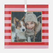 Red Pink Stripes Christmas Photo Ornament Aus Glas (Vorderseite)