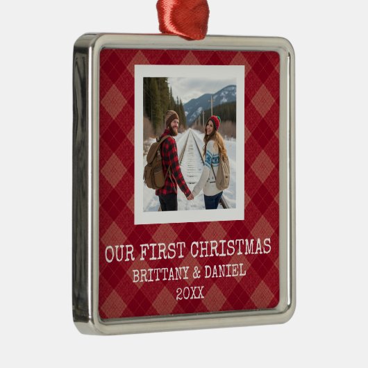Red Plaid Our First Christmas Ornament Aus Metall (Rechts)