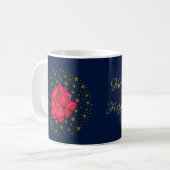 Red Poinsettia Pflanze über glitzernde Sternenblau Kaffeetasse (Vorderseite Links)
